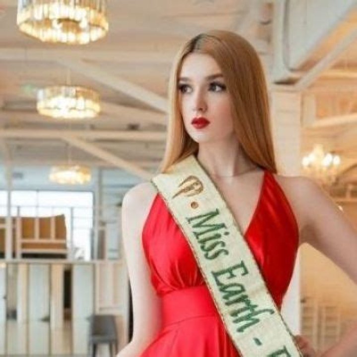 
Alisa Manyonok- Wiki, Age, Height, Net Worth, Boyfriend, Ethnicity	