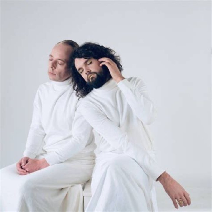 Atlas Bird Releases Captivating “ONYX”