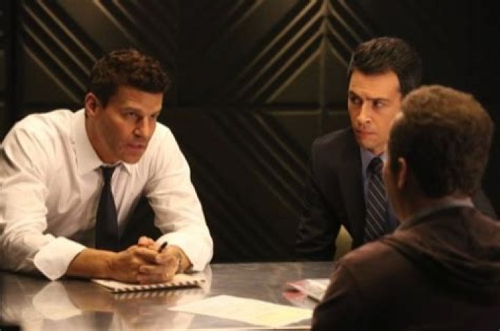 Bones Recap 10/15/15: Season 11 Episode 3 “The Donor in the Drink”