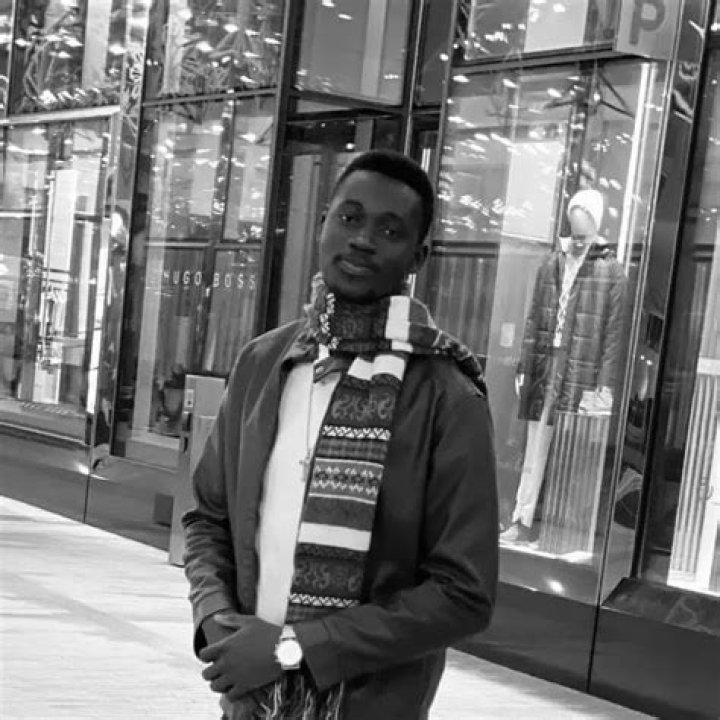 Bukiemma Biography: Age, Net Worth, Pictures, Songs, Wikipedia, History, Profile