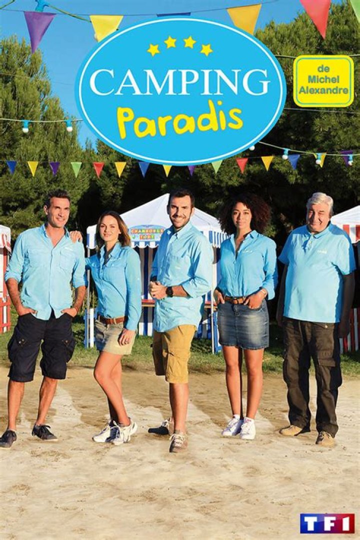 Camping Paradis Famille Nombreuse Famille Heureuse