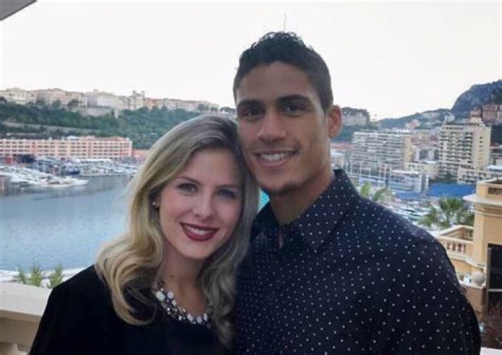 Carlos Mena- Wiki, Age, Height, Net Worth, Girlfriend, Ethnicity