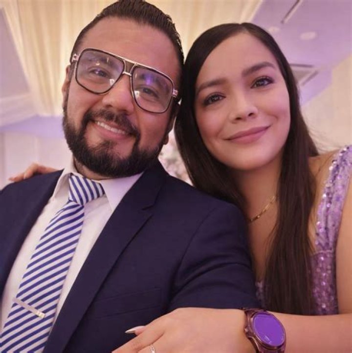 Devin Booker's mother Veronica Gutierrez Bio: Husband, Age, Instagram, Net Worth, Children, Wiki