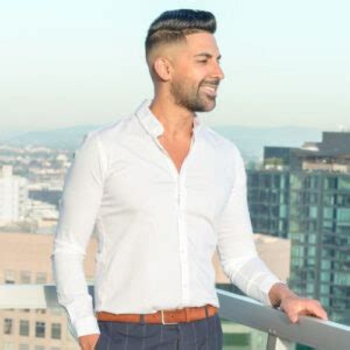 Dhar Mann Biography: Girlfriend, Age, Net Worth, Family, Wife, Parents, Wikipedia, Entrepreneur Business