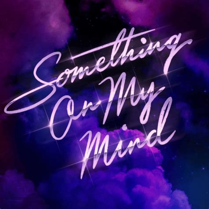 Ellie Goulding Premieres New Song 'On My Mind'