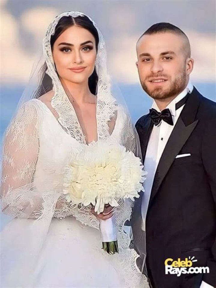 Esra Bilgic- Wiki, Age, Height, Net Worth, Husband, Ethnicity