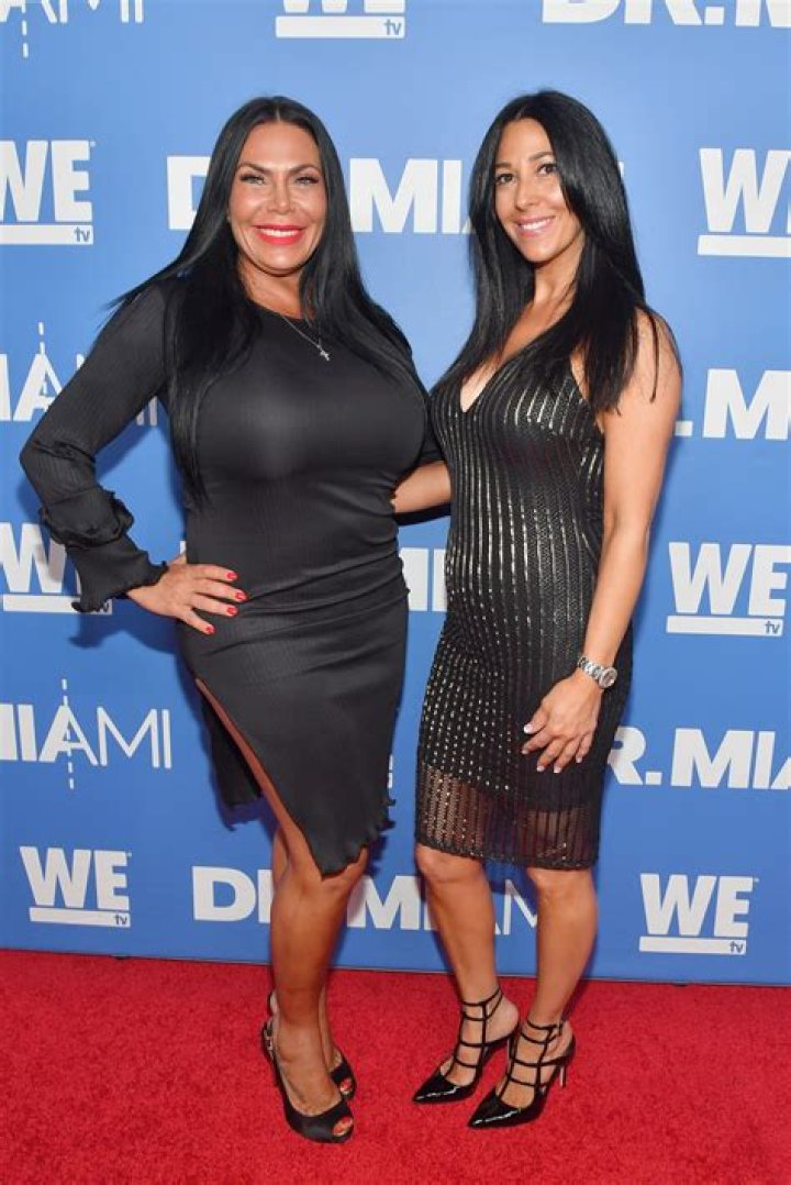 Fame | Carla Facciolo net worth and salary income estimation Jan, 2024