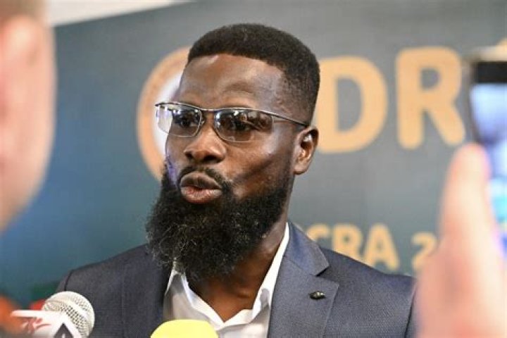 Fame | Emmanuel Eboué net worth and salary income estimation Jan, 2024