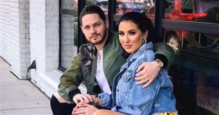 Jaclyn Hill’s Boyfriend: Who is Jaclyn Hill Dating?