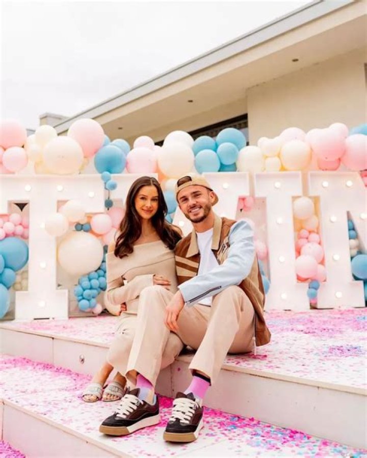 James Maddison Biography: Wife, Age, Net Worth, Stats, Transfer News, Girlfriend, Injury, Baby, Transfermarkt, Height