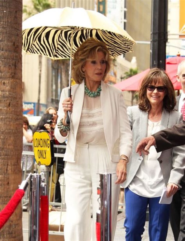 Jane Fonda Cheating With Russell Crowe – New Hollywood Couple?