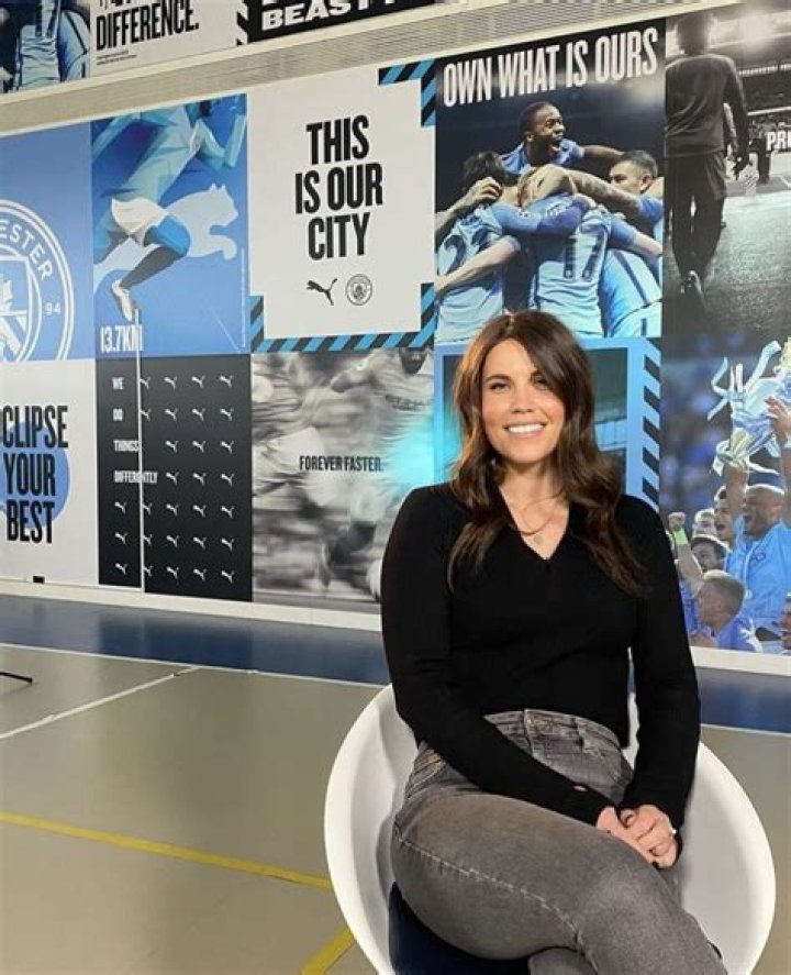 Jules Breach Biography: Husband, Teeth, Age, Partner, Net Worth, Salary, Parents, Chris Breach, Twitter, Football Ramble, Wiki, BT Sports