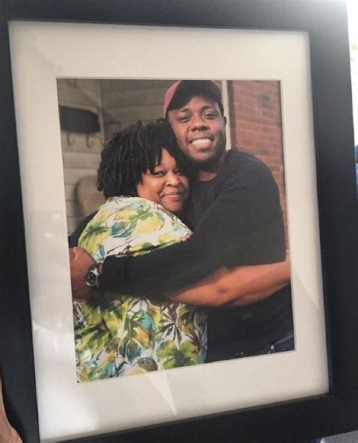 Know About Kenneth Moton; Married, Salary, 6ABC, Twitter, Parents