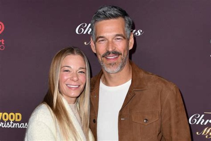 Leanne Lindie’s Boyfriend: Who is Leanne Lindie Dating?