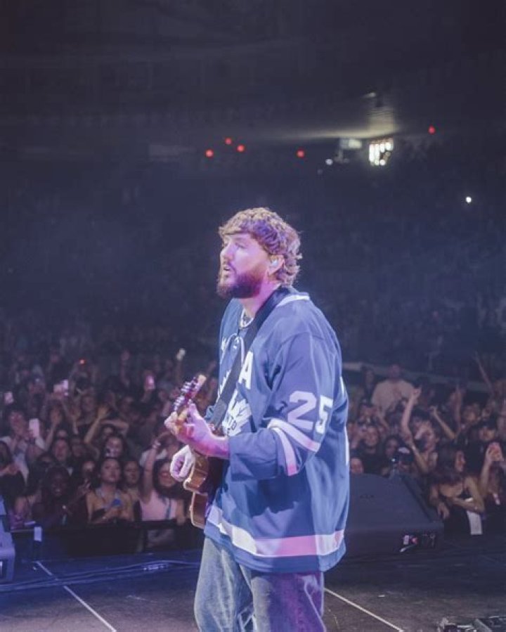 Matt Gresham to Support James Arthur on Tour