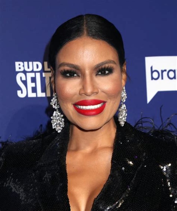 Mia Thornton- Wiki, Biography, Age, Height, Net Worth, Husband