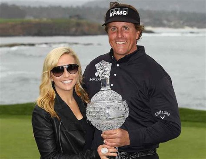 Phil Mickelson- Bio, Age, Height, Net Worth, Wife, Ethnicity