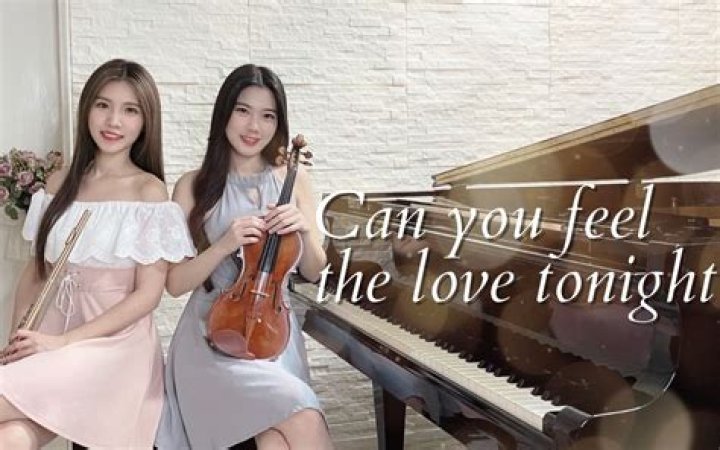 Playlist: CelebMix Valentine's Day - Can You Feel The Love?