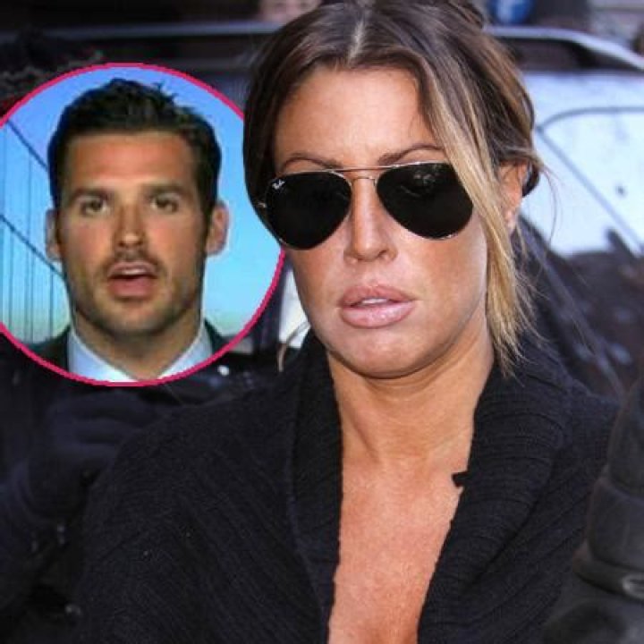 Rachel Uchitel’s Hubby Penn State Footballer Matt Hahn Says ‘Fire Mike McQuery He’s A Disgrace’