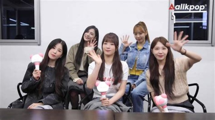 “So baby, bye bye bye” - Apink come back with "I’m so sick” music video