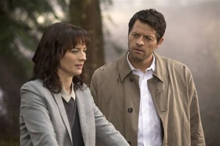 Supernatural Recap 11/25/14: Season 10 Episode 7 “Girls, Girls, Girls”