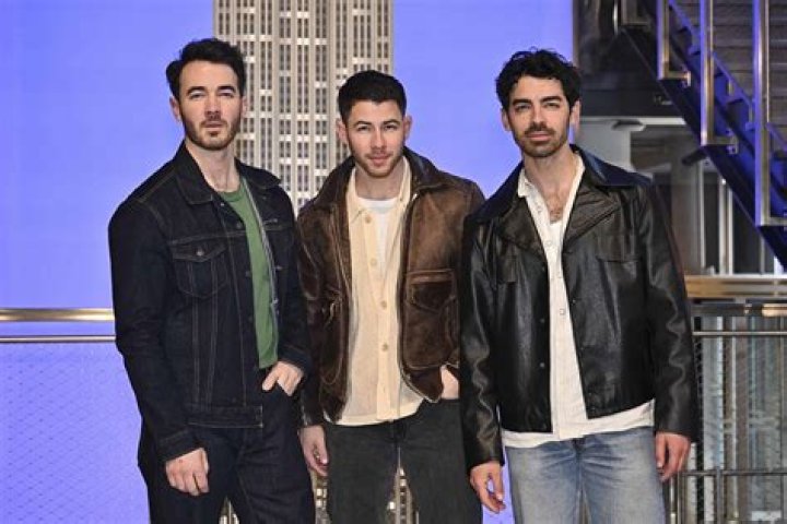 What is Joe Jonas' Snapchat?