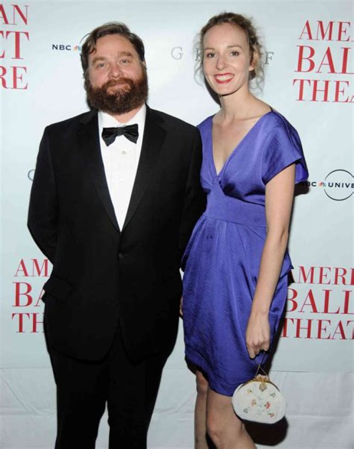 Zach Galifianakis' wife Quinn Lundberg Biography: Age, Height, Instagram, Net Worth, Birthday, Movies, Boyfriend, Wiki, Husband, Kids